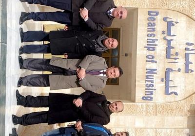 المجلس الاستشاري لكلية التمريض  يناقش مخرجات التعليم وتعزيز الشراكة مع القطاعات الصحية