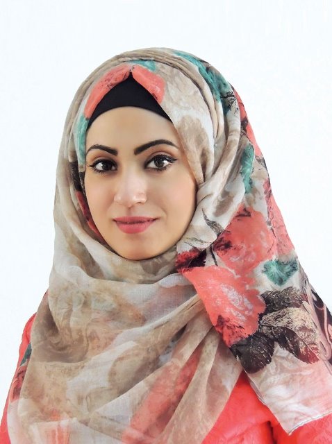 إيناس النفار